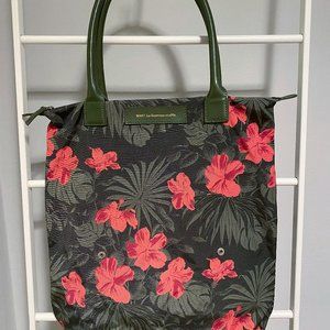 Want Les Essentiels Roll-Up Tropical/Floral Shopper Tote